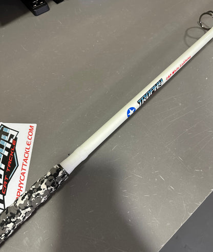 The CAP White Lightning Catfish Rod - Spinning